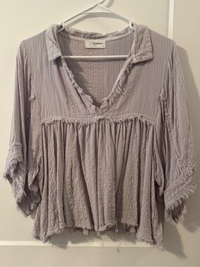 Carly Jean Los Angeles Lavender Gauze V-Neck Blouse